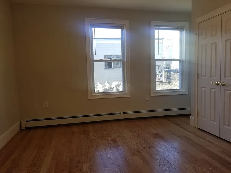 47 Fremont St #1 — Photo 2