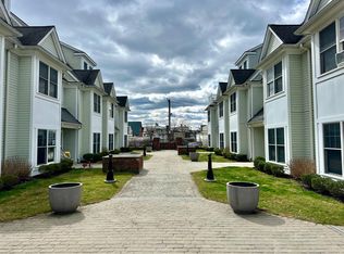 14 Haviland St #C2, Norwalk, CT 06854