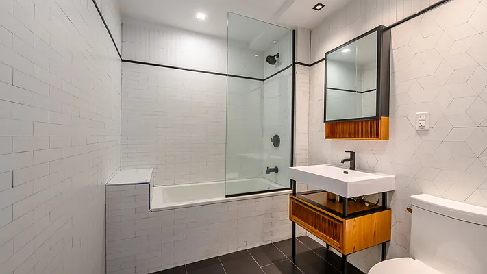 Rented by Nooklyn NYC LLC | media 98