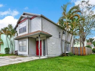 1283 Wild Daisy Ln, West Palm Beach, FL, 33415