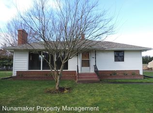 1370 Tucker Rd, Hood River, OR 97031