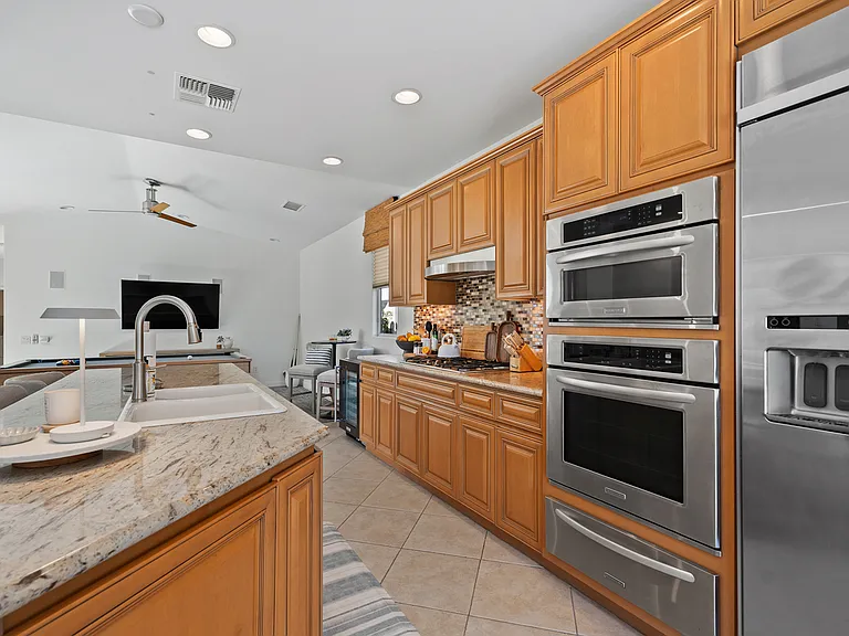 56378 Palms Dr — Photo 21
