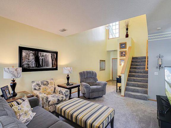 3rd image of 1244 Bergmann Dr
