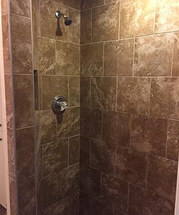2nd image of 817 Bridle Ave