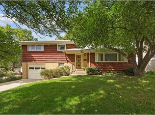 3532 Harding St NE, Saint Anthony, MN 55418