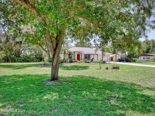 6067 Oak St, Mims, FL 32754