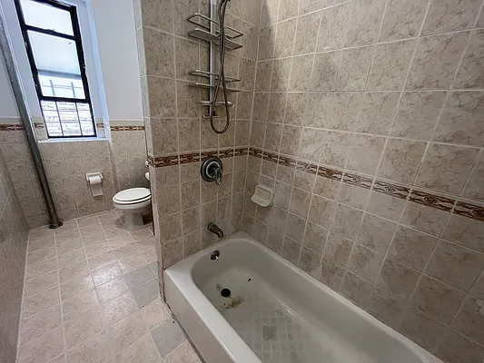 Rented by REAL New York | media 11