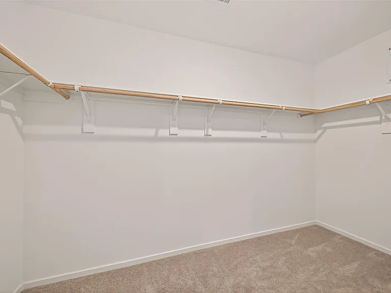2410 Cherry Ruby Dr — Photo 31