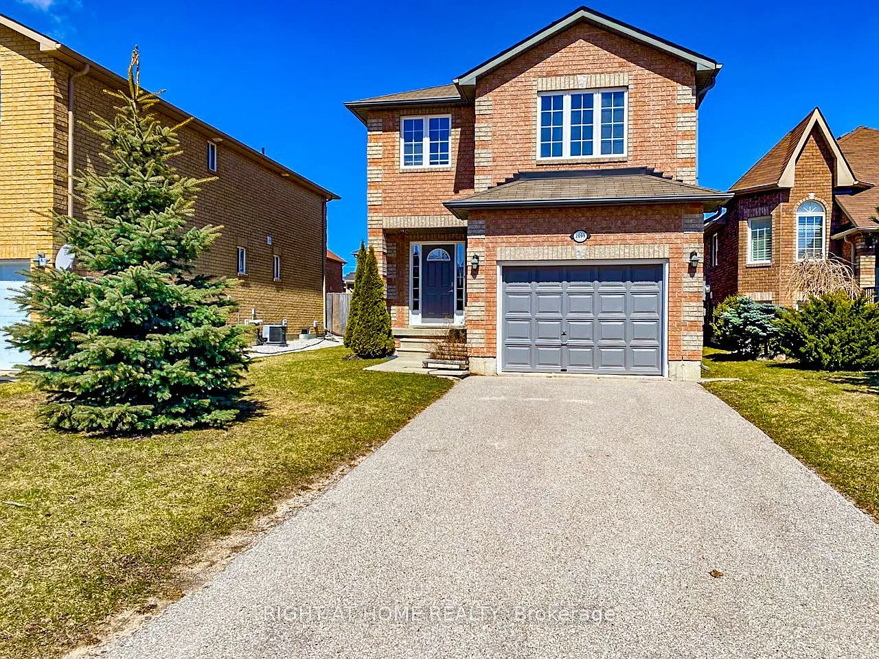 4 bed, $3,200 — Photo 2