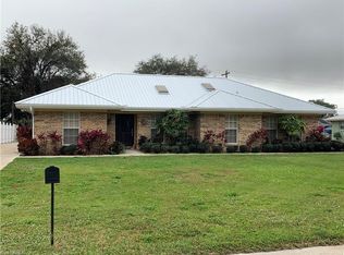 526 E Del Monte Ave, Clewiston, FL 33440