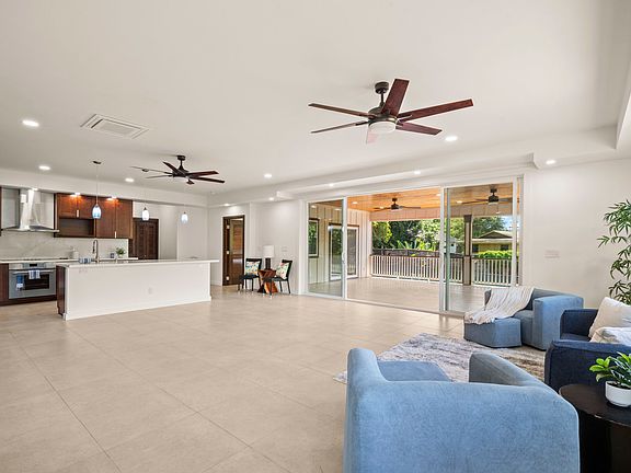 2nd image of 3605 Rice St