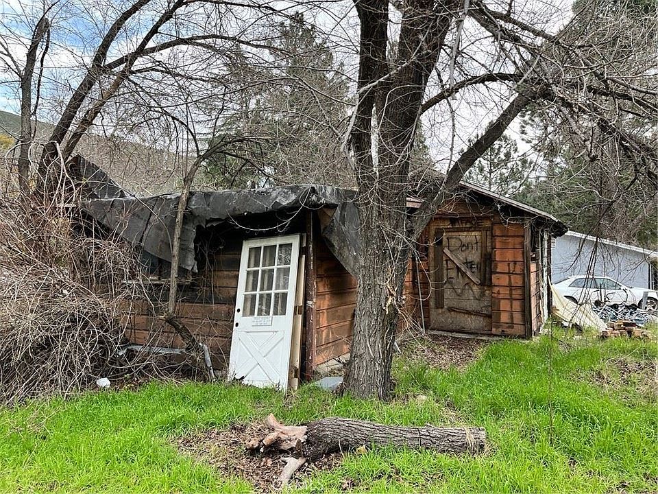 2nd image of 13877 Hazel Dr