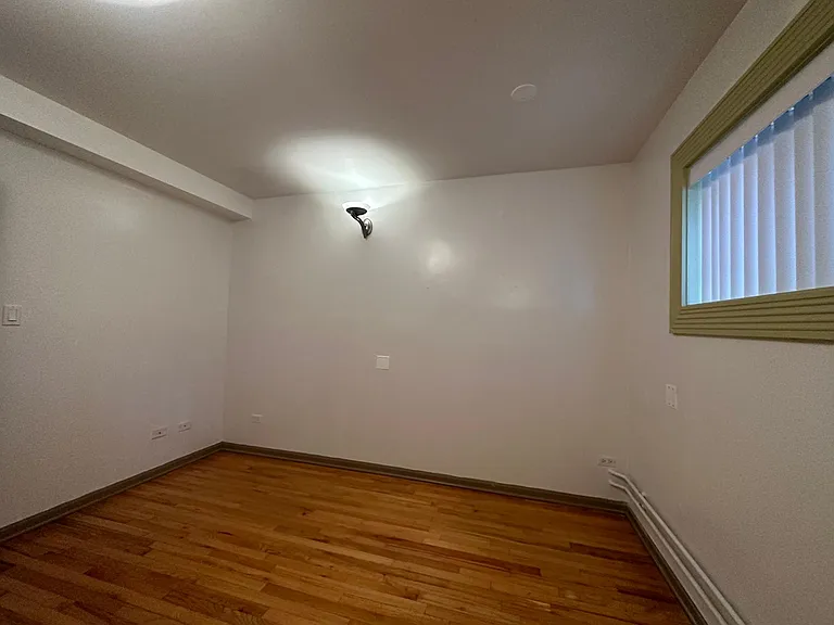 2106 N Albany Ave #GROUND LEVEL — Photo 13