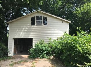 24 E Severn St, Shawnee, OK 74801