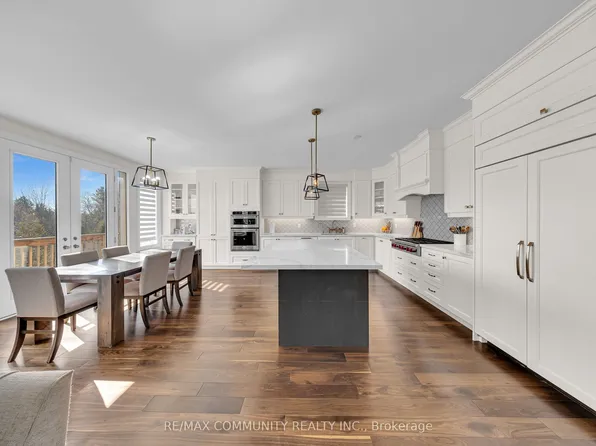 2489 Florentine Pl, Pickering, ON L1X 0H2