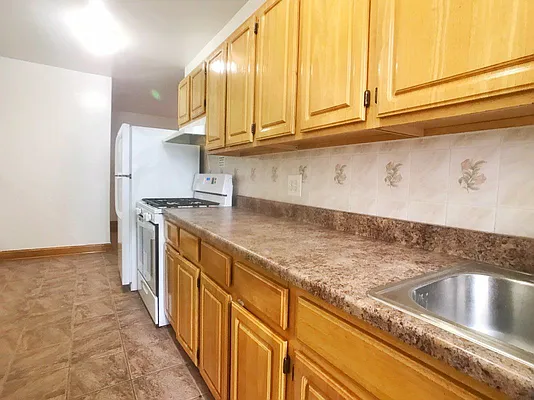 Rented by Bohemia Realty Group | media 9