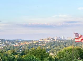 6011 Hill Cir, Nashville, TN 37209