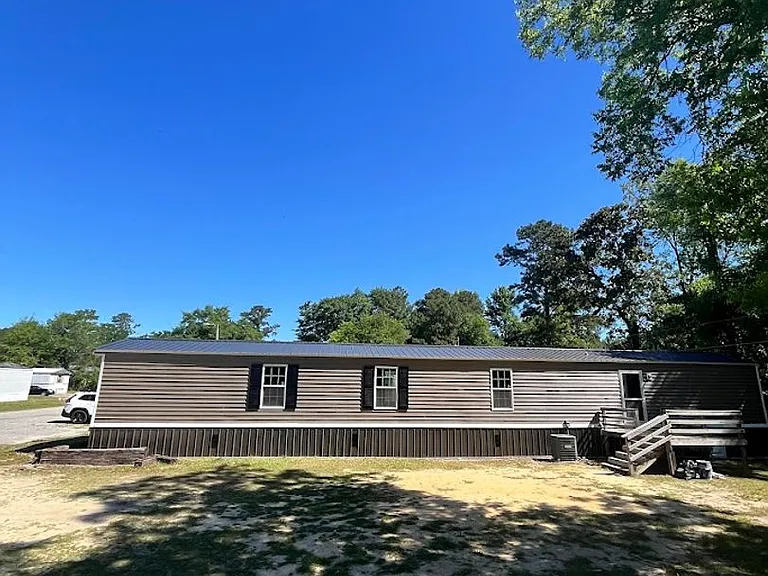 5613 Hardwick Ln — Photo 4