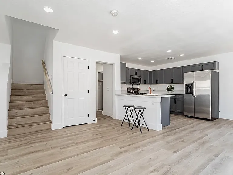 1385 Louisiana Lakes Ave — Photo 5