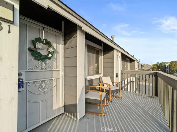 824 N Pasadena Ave APT 31, Azusa, CA 91702