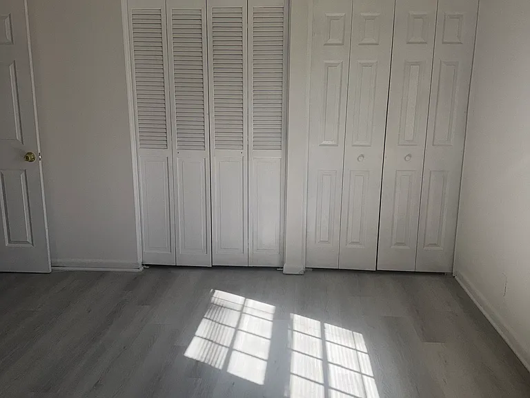 closet of master bed room