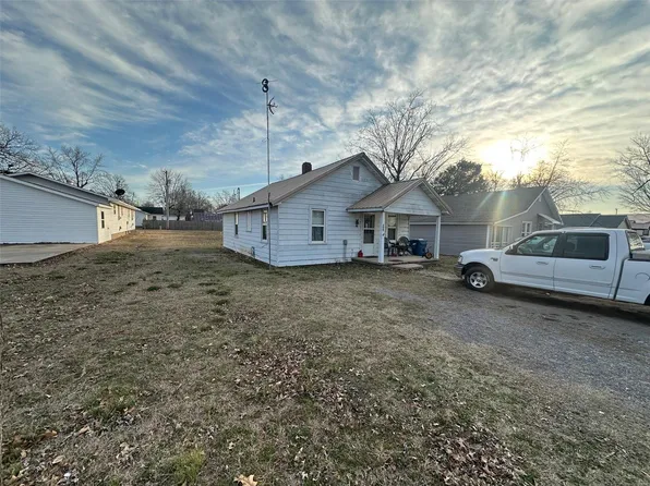 504 W Allis Ave, Bernie, MO 63822