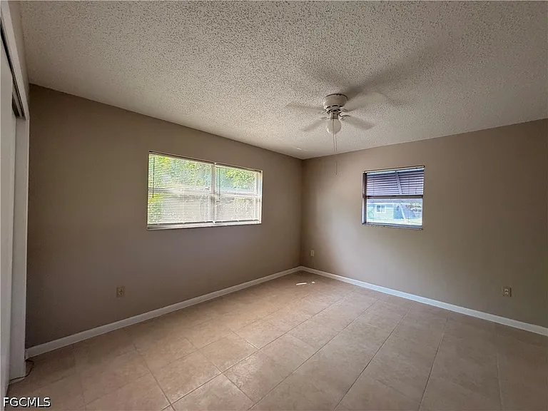 18433 Iris Rd — Photo 13