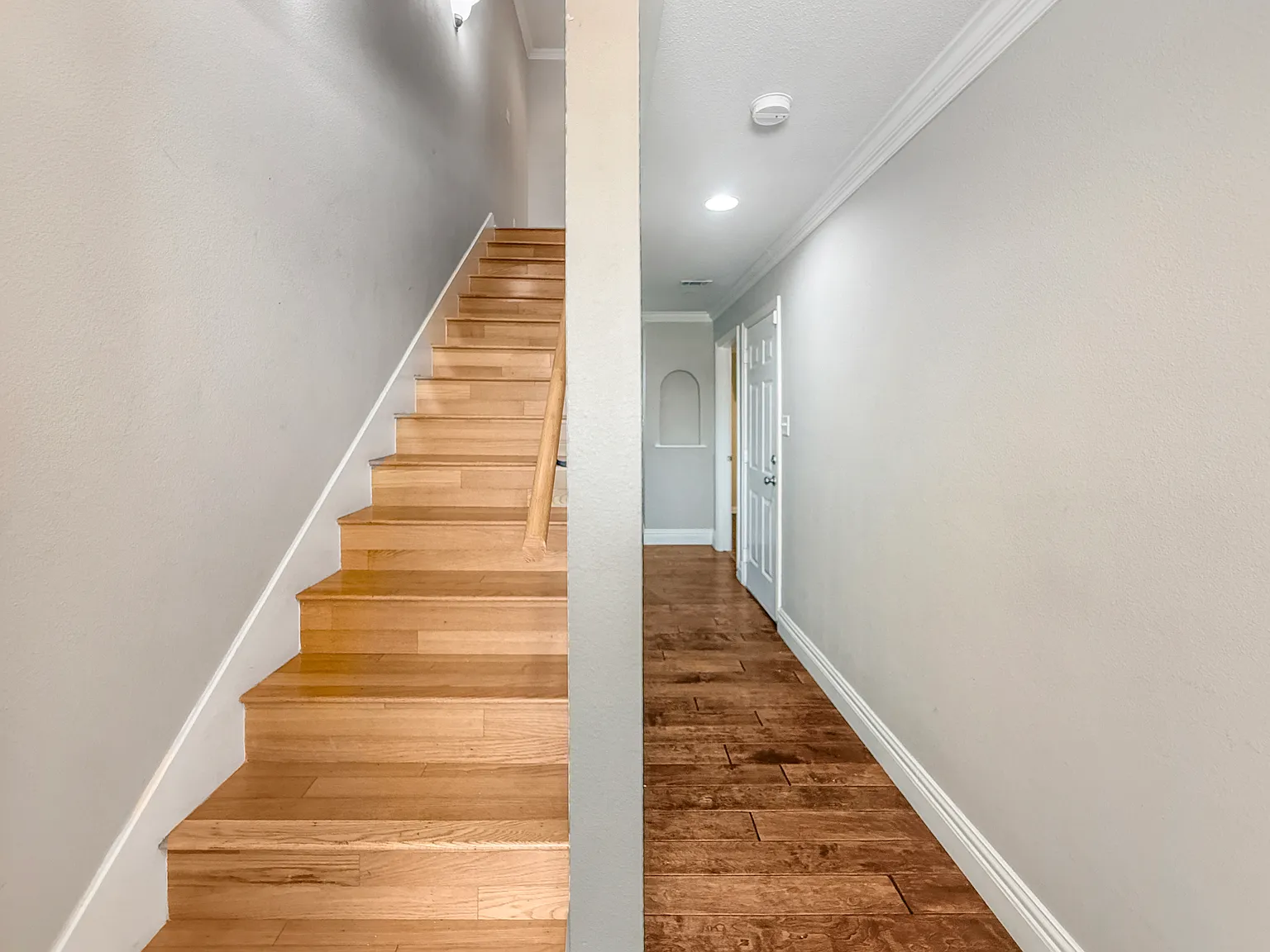 2 bed, 2.5 bath, 1571 sqft, $2,700 — Photo 4