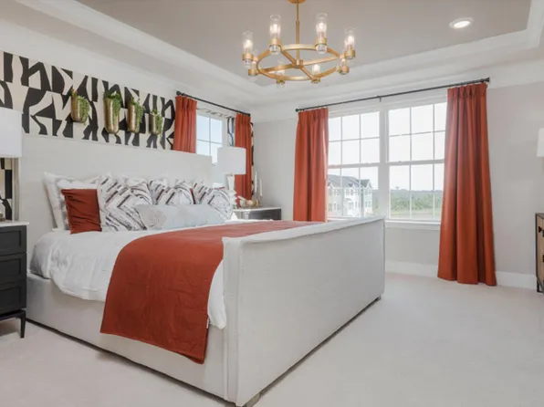 10747 Millport St, White Plains, MD 20695