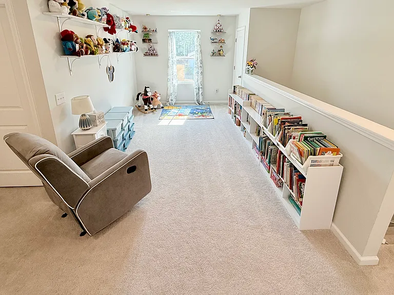 945 Longleaf Dr — Photo 12