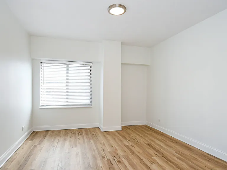 520 S 2nd St — Photo 40