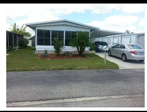 648 Fairmount Dr Photo 1