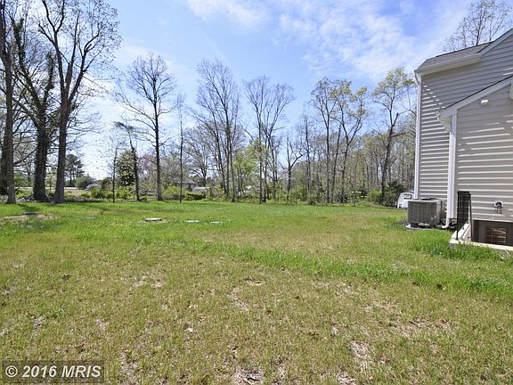 2nd image of 407 Tulip Poplar Ln