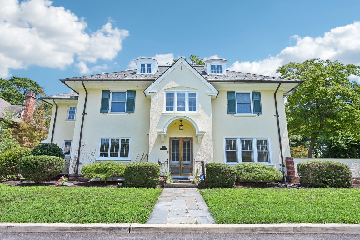 Franklin Dr-S1507-001.jpg