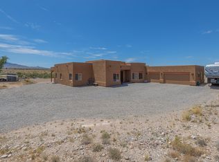 3297 W Acorn Ln, Benson, AZ 85602