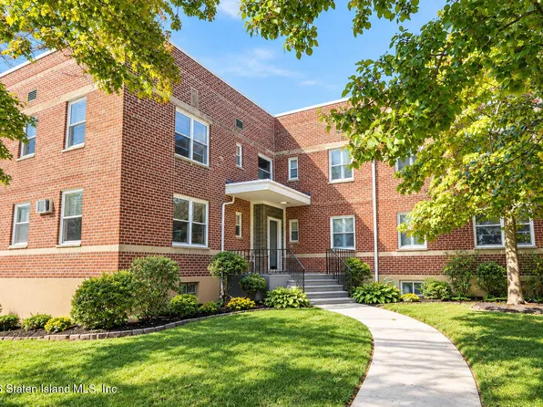 525 Castleton Ave APT 2A, Staten Island, NY 10301