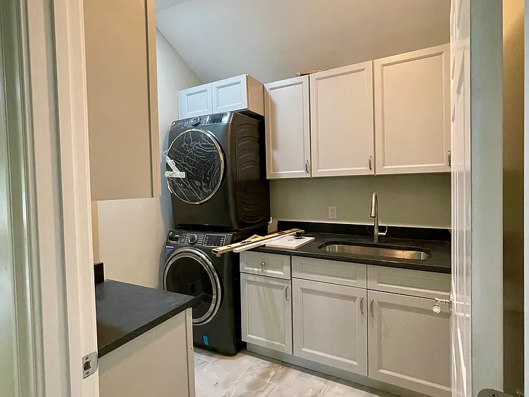 1676 Locust Grove Church Rd — Photo 14