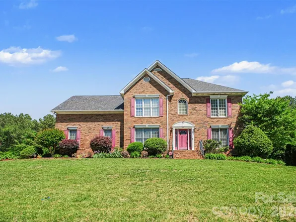 6021 Havencrest Ct NW, Concord, NC 28027