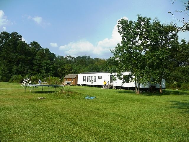 1st image of 16811 Blount Ln