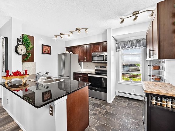 4th image of 5390 Chappelle Rd SW #401
