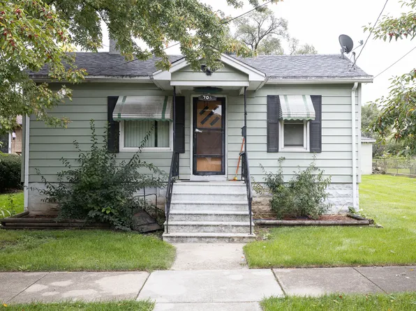 706 Clinton St, Lockport, IL 60441