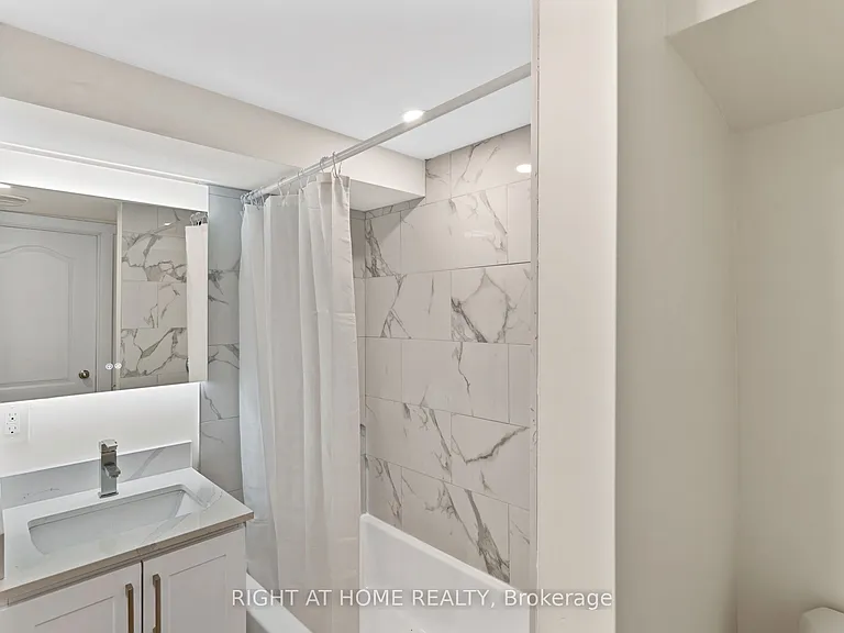 477 Montrave Ave #1 — Photo 11