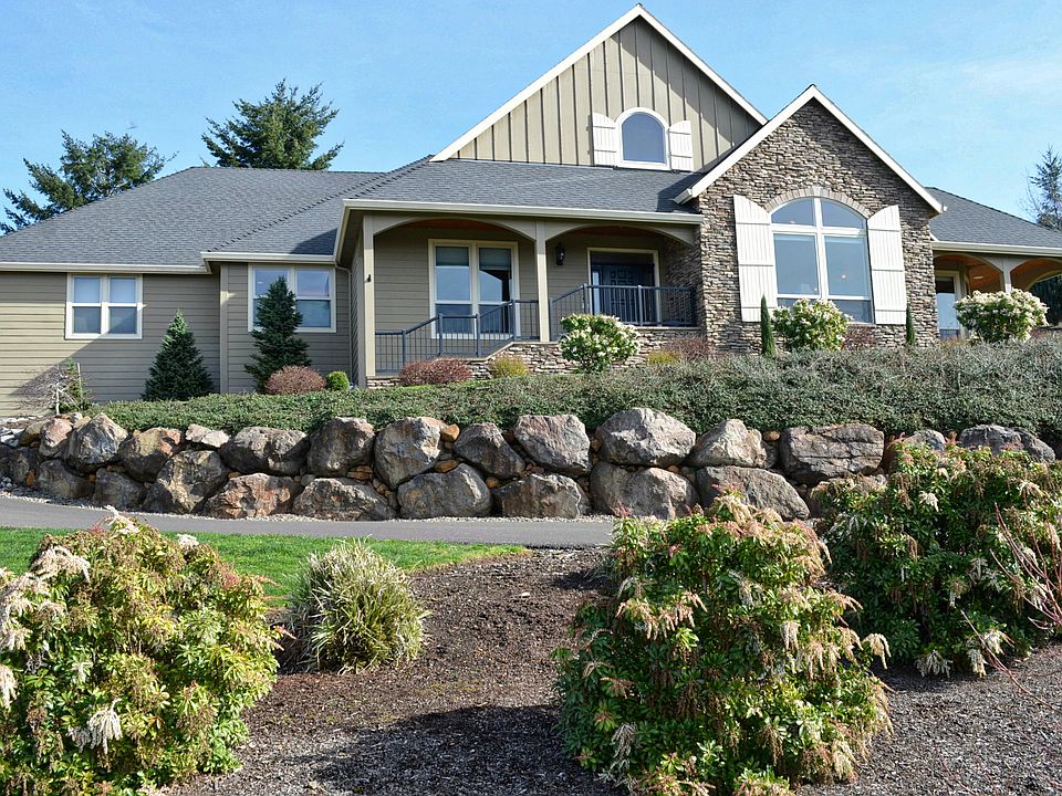 1st image of 24100 NE 123rd St
