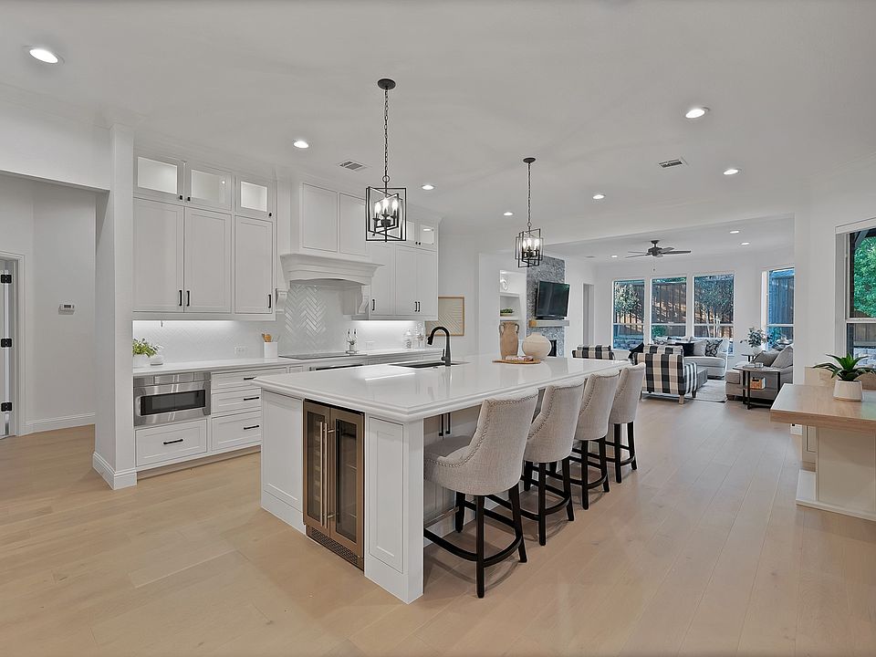 1st image of 5287 Cree Dr
