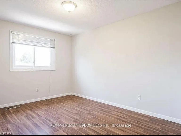 159 Brantwood Park Rd #159A — Photo 12