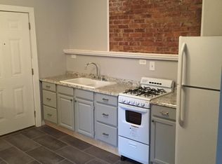 215 4th St #2, Troy, NY 12180