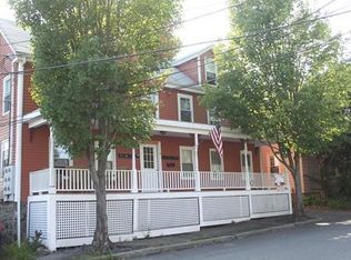 21 Hawkes St APT 3, Marblehead, MA 01945