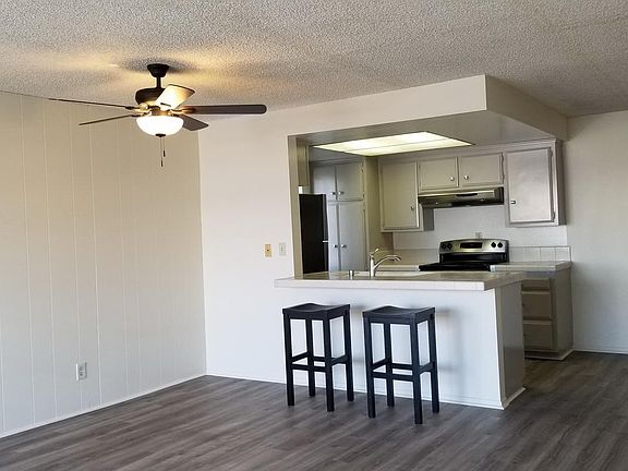 4th image of 296 Hermosa Ave APT B