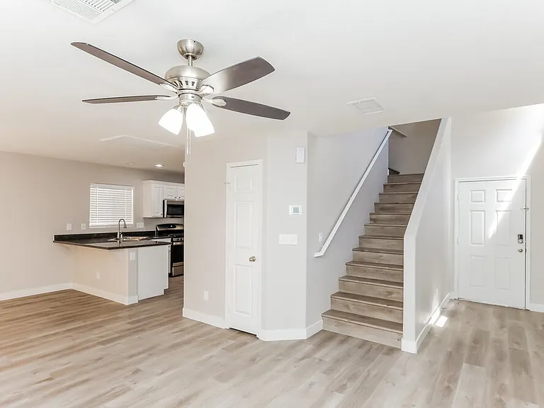 6471 Brook Cottage Ln — Photo 5