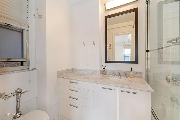 Sold by Corcoran | media 14